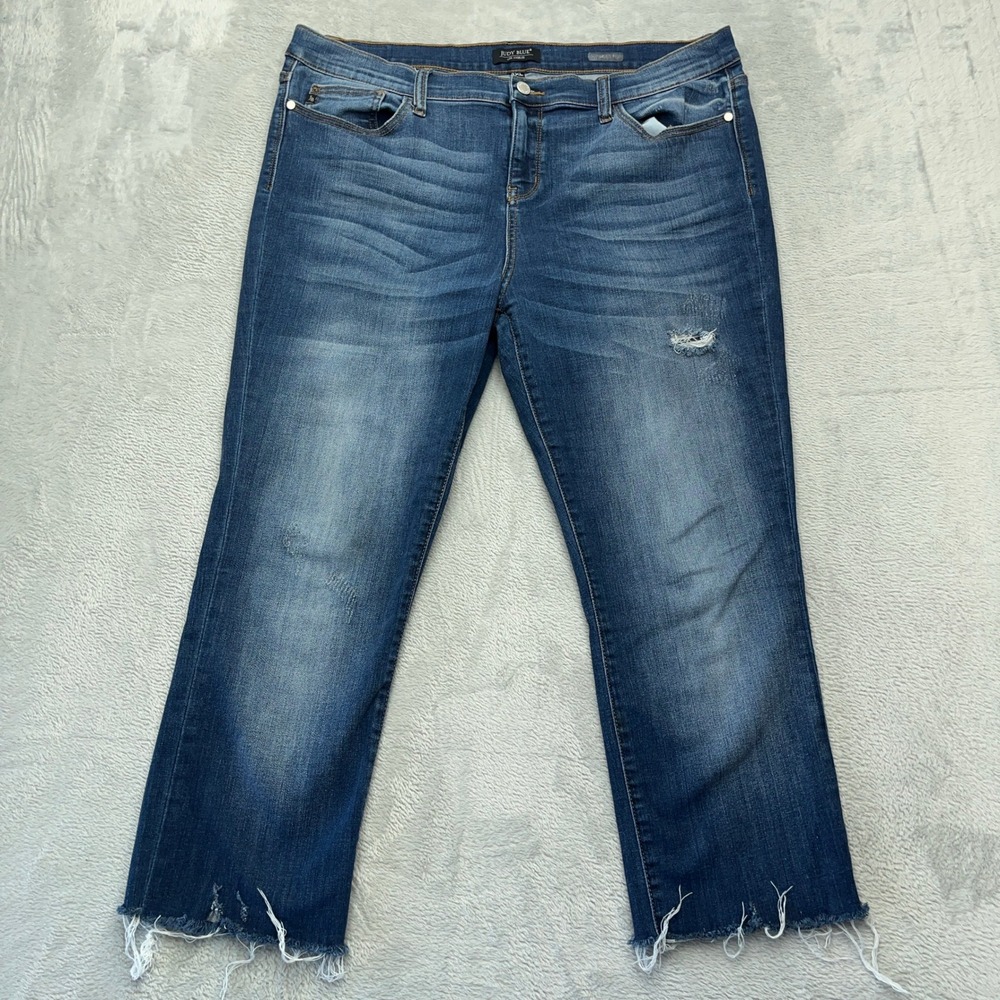 Judy Blue Los Angeles Women's 2XL Distressed Cropped Flare Jeans